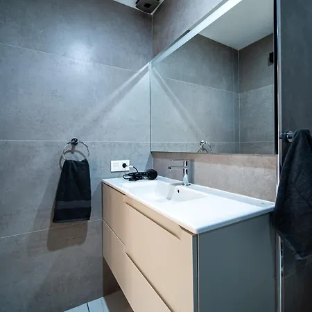 Apartment Becky Deluxe 3bd By Hh Arrecife (Lanzarote)