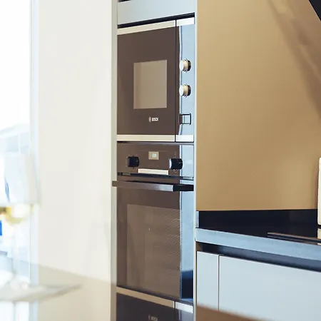 Becky Deluxe 3bd By Hh * Arrecife (Lanzarote)