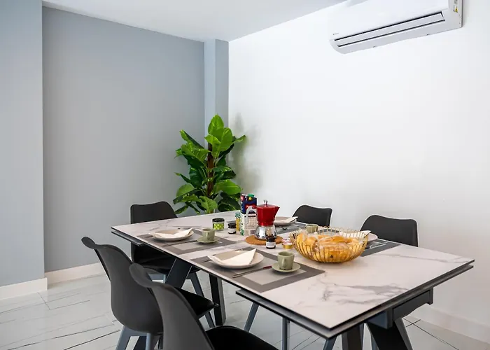 Becky Deluxe 3bd By Hh Arrecife (Lanzarote)