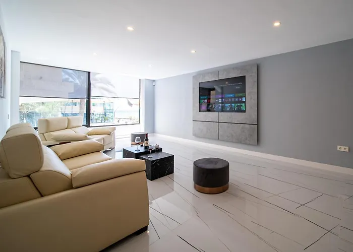 Becky Deluxe 3bd By Hh Apartamento