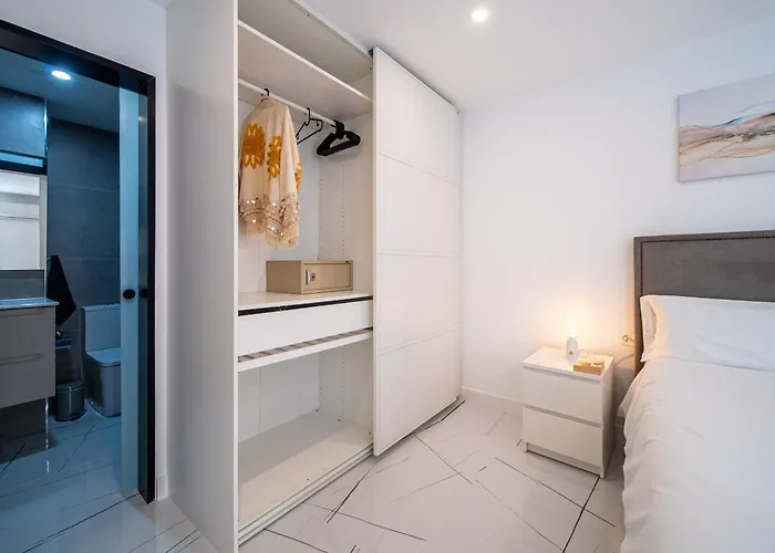 Becky Deluxe 3bd By Hh Arrecife (Lanzarote)