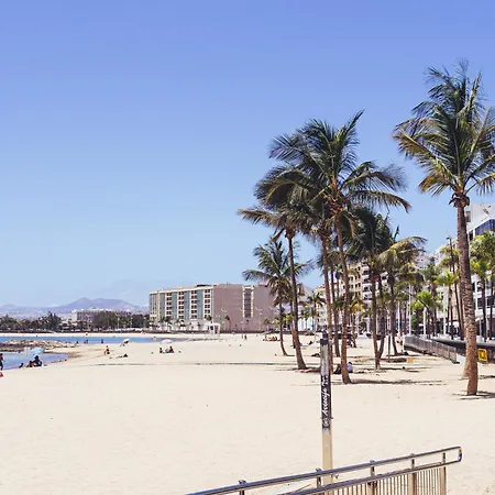 Becky Deluxe 3bd By Hh