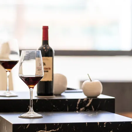 Becky Deluxe 3bd By Hh *