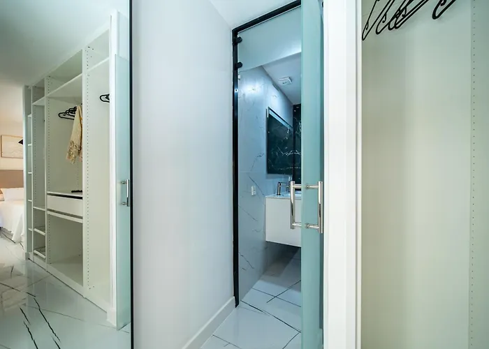 Becky Deluxe 3bd By Hh Appartement