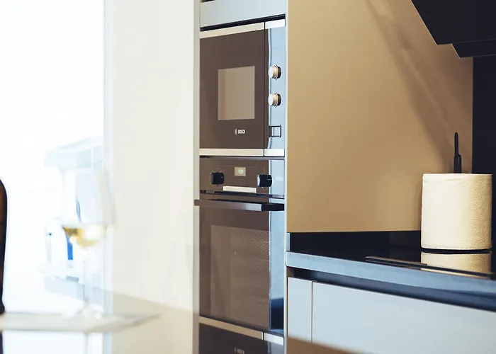 Becky Deluxe 3bd By Hh * Arrecife (Lanzarote)