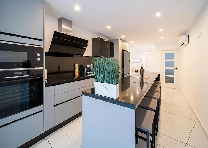 Apartment Becky Deluxe 3bd By Hh Arrecife (Lanzarote)