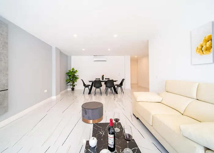 Becky Deluxe 3bd By Hh Apartment Arrecife (Lanzarote)